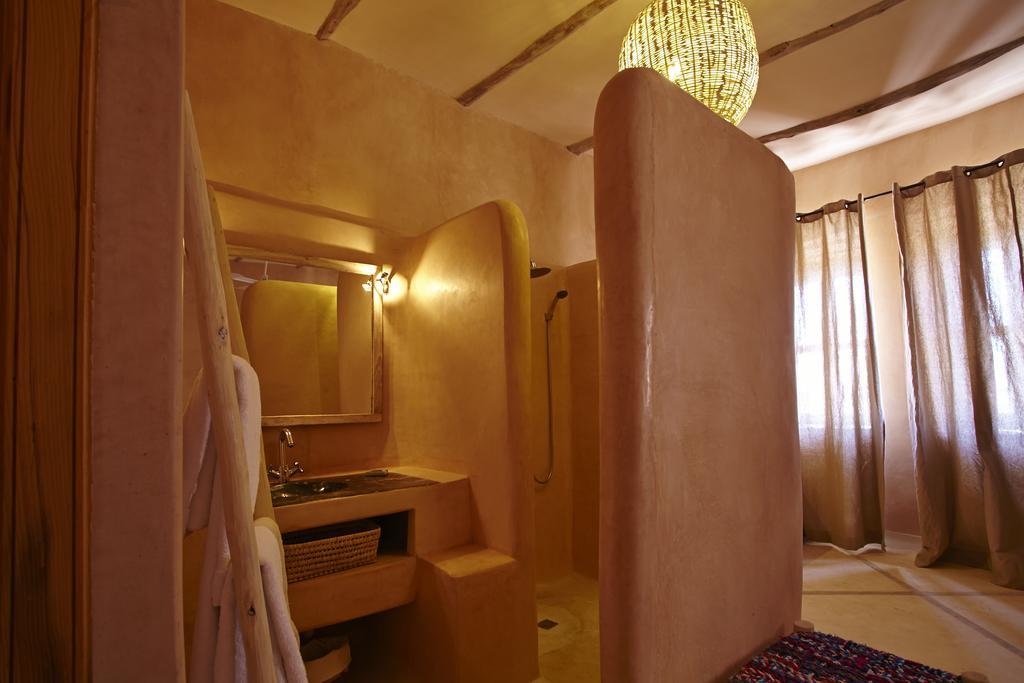 Riad Caravane Ait Ben Haddou Ruang foto